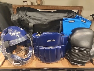 Juego de Sparring Century. Todo lo que necesitarás para la juventud. Envío gratuito. Foto 1 de 4