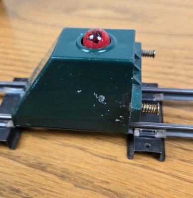 Vintage American Flyer S Train 730 illuminated Green End Track Bumper - Image 1 of 4