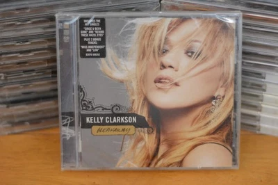 Kelly Clarkson CD Breakaway Pop Rock 2005 Reissue Bonus Tracks RCA Sony New Hype - Image 1 of 2