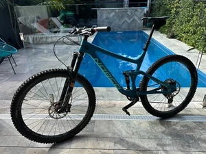 Norco 2017 Sight C9.1 Dual Suspension Mountain Bike - Picture 1 of 3