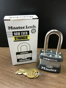 Candado Master Lock 3LF KA 3688 grado comercial - Imagen 1 de 3