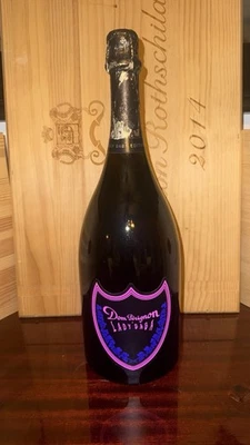 Dom Perignon Rose LADY GAGA Luminous Vintage 2008 Champagner LED 1,5L Magnum - Bild 1 von 3