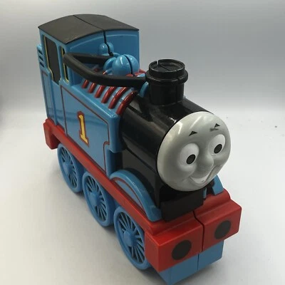 De colección 2002 Thomas The Train Take N Play Estuche de Transporte Soporte Tanque de Almacenamiento Motor Foto 1 de 4
