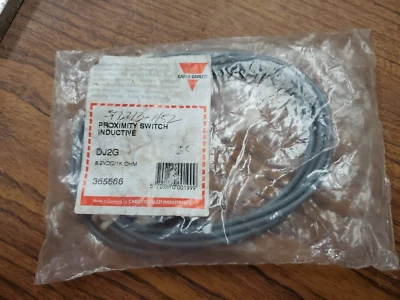 Carlo Gavazzi Proximity Switch Inductive DJ2G (TA2MS) - Image 1 of 4