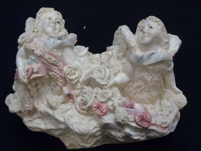 Castiçal vitoriano United Design luzes cupido e rosas - Imagem 1 de 4