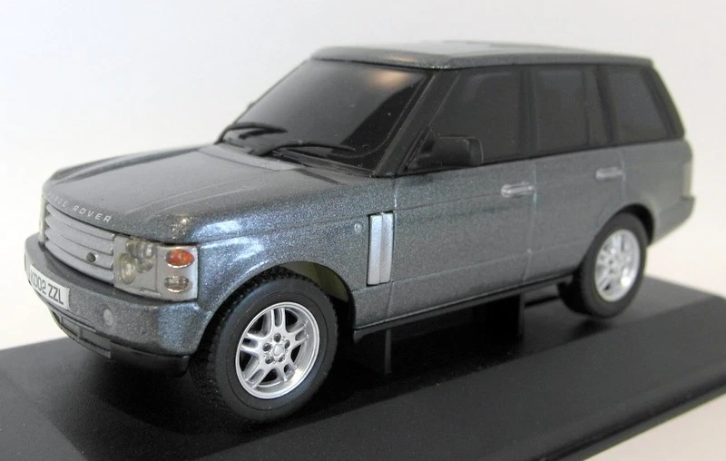 Vanguards 1/43 VA09602 Range Rover Giverny Green - Image 1 of 2