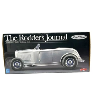 FORD 1932 ROADSTER RODDERS JOURNAL VERO ACCIAIO #1 1:18 RARO GMP G1805016 RARO - Foto 1 di 7