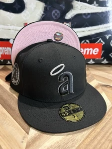 New Era Cappello Club Reflective Pack Los Angeles Angels LA Nero Metallizzato 3m 7 3/8 - Foto 1 di 7