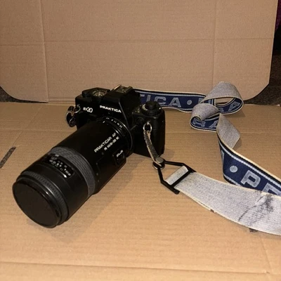 Praktica  bx20  Prakticar AF PB 55-200mm f/4.5 vintage camera lens (PB mount) - Image 1 of 4