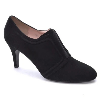 Ladies Taryn Rose Tryna Heeled Booties 10 M Black Suede Slip On Ankle Boot Shoes - Image 1 of 4