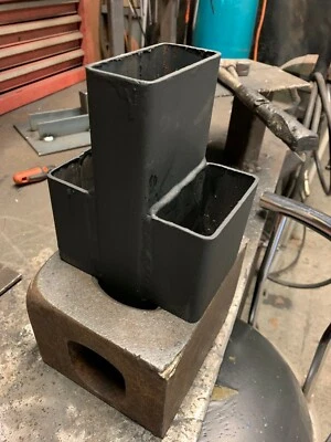 shipping container double stacking safety pins Romsey - Image 1 of 4