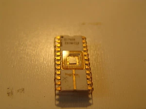 Intel C1702A S714 EPROM D/C 7410  VERY RARE VERSION *COLLECTIBLE* - Picture 1 of 3