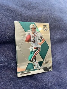 Dan Marino Silver Prizm - 2020 Panini Mosaic #123 Miami Dolphins - Picture 1 of 2