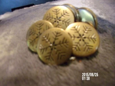 8 Metal Gold Tone Snowflake Buttons Winter Brass Color 1" Shank Vintage - Image 1 of 4