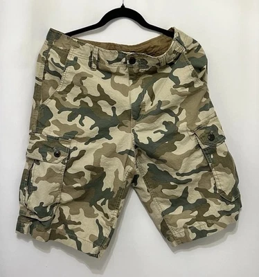 Pantalones Cortos Carga Hombre Talla 32 Verde Camuflaje, Debajo de la Rodilla, 52469 Foto 1 de 4