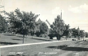 KIEL WISCONSIN CIVIC PARK VINTAGE FOTO REAL VISTA POSTAL - Imagen 1 de 2