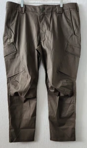 Under Armour Pantalone Uomo Verde 42x32 Enduro Cargo Tattico Storm Tech Utility - Foto 1 di 10