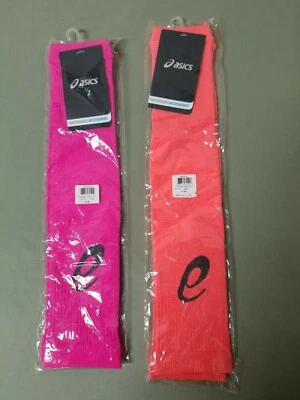 New Asics Performance Thermal Arm Sleeves. - Image 1 of 2