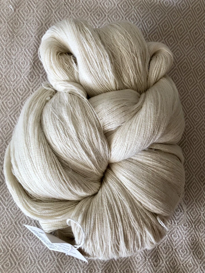 Henry's чердак пряжи альпака кружева - натуральный неокрашенный - 2 мотки в 1 комплект. - Изображение 1 из 4
