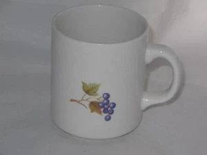BIA Cordon Bleu Obstgarten Kaffee Tee Becher Tasse Schmetterling Obst - Bild 1 von 1