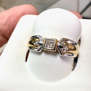 Anillo 14K Dos Tonos 4.2gm con Diamante Corte Princesa 0.20ct Talla 6.5 - Imagen 1 de 13