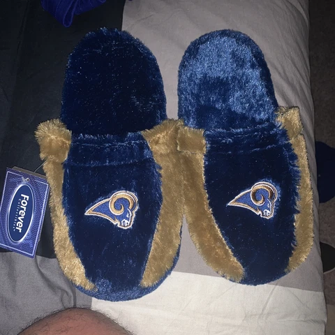 Forever Collectibles NFL Los Angeles Rams Men's Slip On Slippers Small 8 Cover