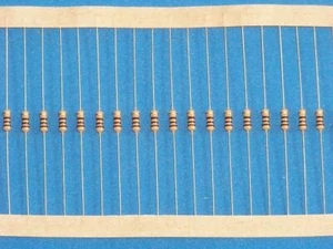 100 Kohleschichtwiderstände 91 Ohm / 0,25 W / 5% - Bild 1 von 1
