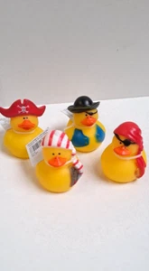Restposten 24 x Badeenten *Pirat* Mitgebsel Kindergeburtstag, Wasser, Spielen - Bild 1 von 2