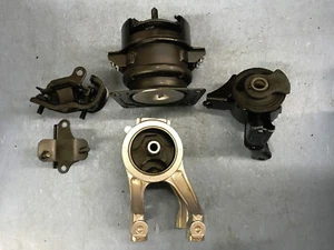 Motor Mount & Trans Mount Set 5PCS for 1999-2004 Honda Odyssey 3.5L - Picture 1 of 6