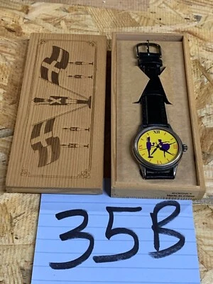 RELOJ DISNEY FANTASIA MIEMBRO DEL ELENCO CONTINUADO de colección como nuevo necesita batería leer Foto 1 de 4