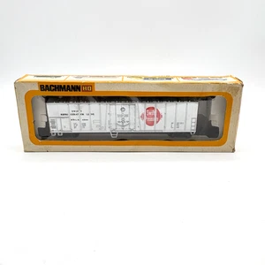 Vintage Bachmann HO Scale Swift Premium 51' Silver Reefer Box Car #1123 - Picture 1 of 8