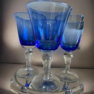 Set Of 4 Handblown Cobalt Blue Water Goblets 14 oz Salute Pattern 8 1/4" Artland - Picture 1 of 6