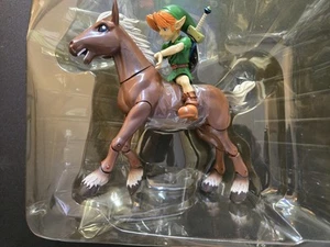 Epoch Legend Of Zelda Majora's Mask Link & Epona Deluxe Box Set-Brand New Sealed - Picture 1 of 17