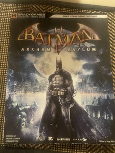Batman Arkham Asylum Strategy Guide for Xbox 360 & Playstation 3 With Poster - Picture 1 of 6