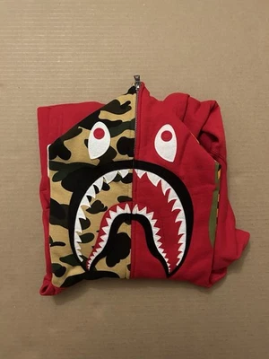 Sudadera con Capucha A Bathing Ape Bape Roja Camuflada Cremallera Completa Talla M Foto 1 de 4