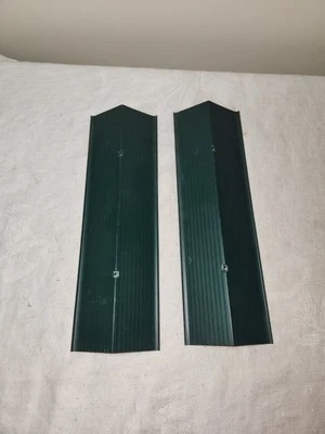 Vintage American Flyer 586F Illuminated Station S Scale Metal Roof Lot Green - Image 1 of 4