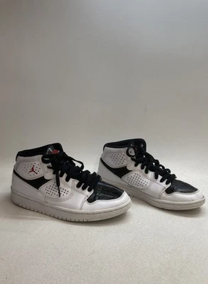 Jordan 1 Mid GS Alternate Bred Toe White Black Red Sneakers Youth Size 6Y - Image 1 of 4