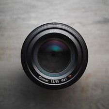 ZEISS Batis 85mm f/1.8 Prime Lens for Sony E-mount 