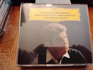 Beethoven: 9 Piano Sonatas (Shm-Cd / Dsd Remastering) by Beethoven / Gilels,... - Bild 1 von 3