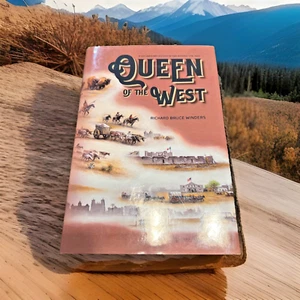 Richard Bruce Winders Queen of the West (Hardback) - LIKE NEW  - Imagen 1 de 8