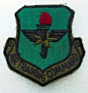 ORIGINAL USAF UNITED STATES AIR FORCE SQUADRON PATCH AIR TRAINING COMMAND - Picture 1 of 1