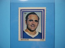 1972/73 EDDIE SARGENT NHL HOCKEY STAMP STICKER CARD #199 BOB BAUN SHARP!!