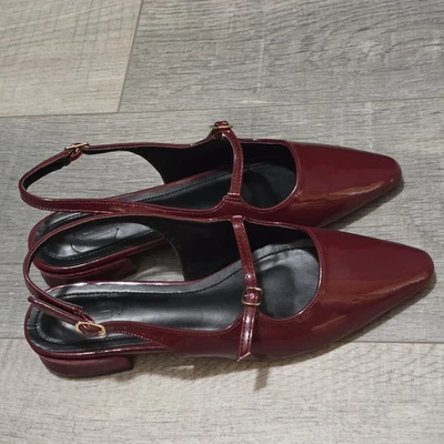 Women's Burgundy Slingback Flats Sandals Size 7 - Image 1 of 4