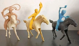 Vintage 1960s Large Plastic Cowboys and Indians Rodeo Toy Soldiers, 6-in Horses - Picture 1 of 3