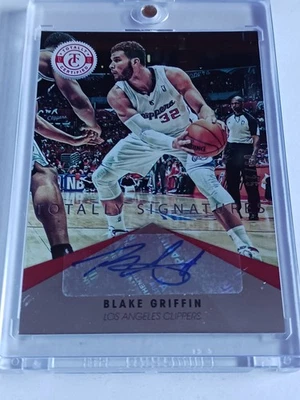 2012-13 Totally Certified Blake Griffin Signature */25 Totally Red #41 Auto - Image 1 of 3