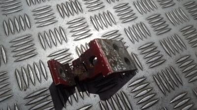 Bisagra puerta trasera Volkswagen Golf 1995 usada, genuina #512112-35 Foto 1 de 2