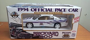 1:25 Scale Brookfield Collectors Guild 1994 Official Pace Car Monte Carlo w/COA - Picture 1 of 11
