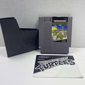 Teenage Mutant Ninja Turtles (1989) con manuale Nintendo Entertainment System NES - Foto 1 di 13