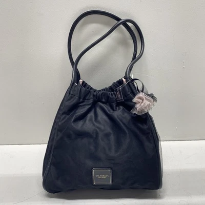 Bolsa de cordão de náilon preta Victoria's Secret - Imagem 1 de 4