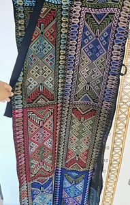 Elegant Multicolor Embroidered Maxi Thobe Open Abaya Short Sleeves Black Fabric  - Picture 1 of 4